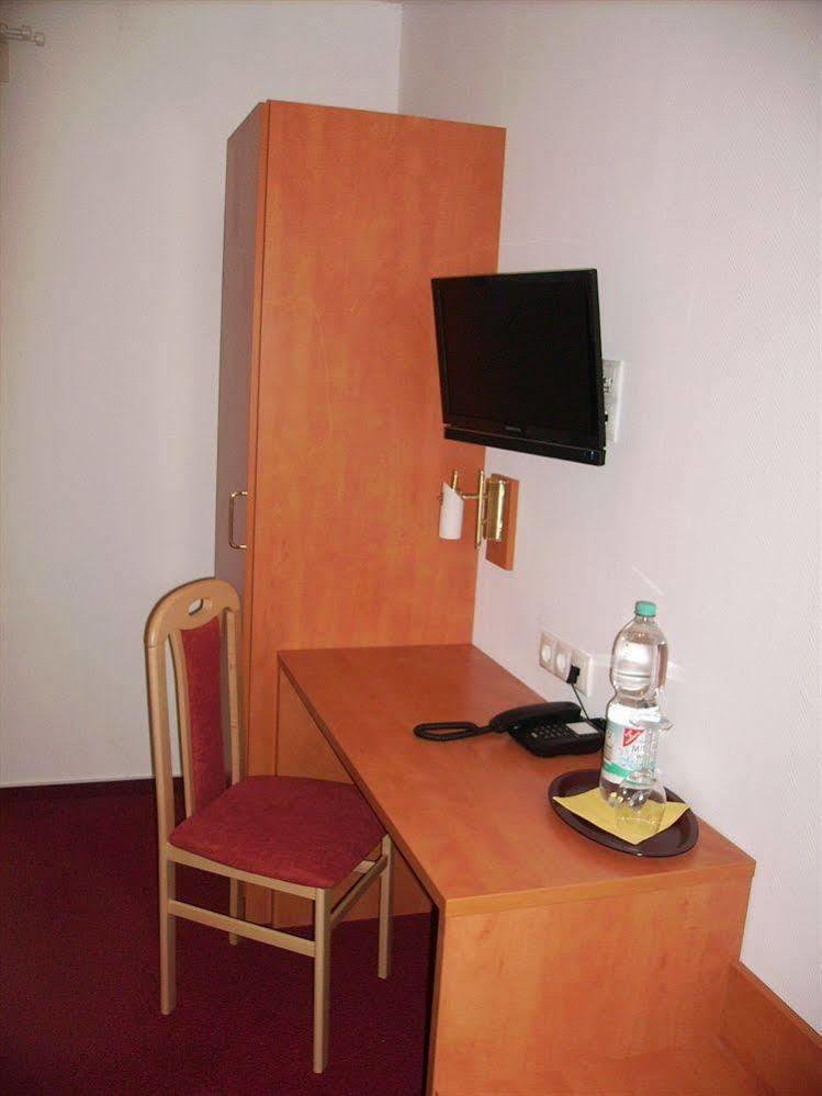 Hotel Bonn Voyage Εξωτερικό φωτογραφία