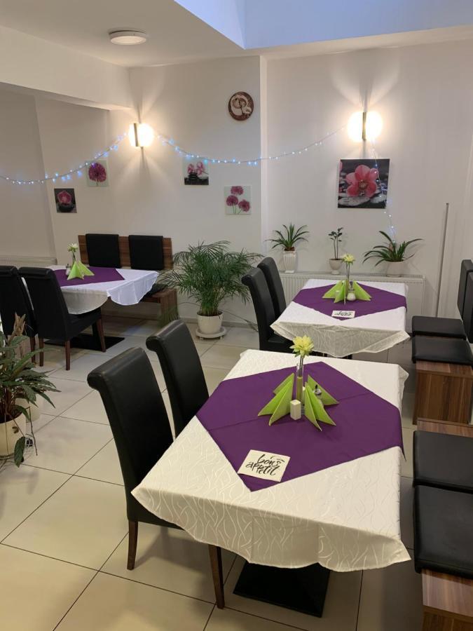Hotel Bonn Voyage Εξωτερικό φωτογραφία